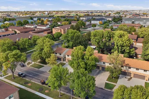 View/Area - 3361 16th Ave S, Fargo, ND 58103 photo 1 of 6