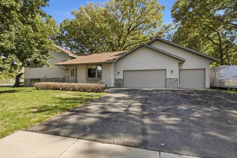 424 7th Ave N, Sartell, MN 56377