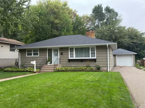 149 19th Ave S, South Saint Paul, MN 55075