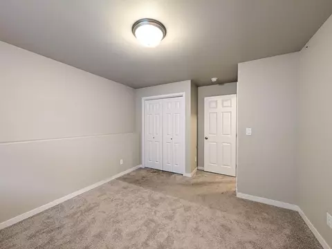 Bedroom - 2553 Fulton Loop S, Fargo, ND 58104 photo 4 of 5