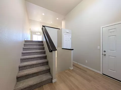 Entry Way - 2553 Fulton Loop S, Fargo, ND 58104 photo 2 of 5
