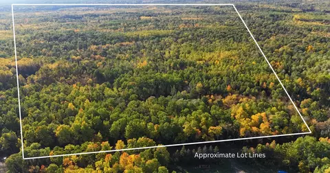 4603 North Rd, Hovland, MN 55604