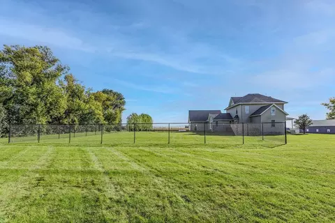 Exterior - 10060 80th St SE, Maynard, MN 56260 photo 12 of 14