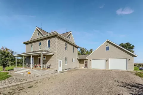 Exterior - 10060 80th St SE, Maynard, MN 56260 photo 2 of 14
