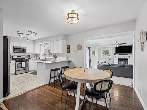 Dining - 4247 Sandstone Dr, Eagan, MN 55122 photo 2 of 2