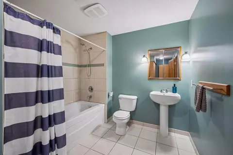 Bath - 100 13th Ave N, Cold Spring, MN 56320 photo 2 of 2