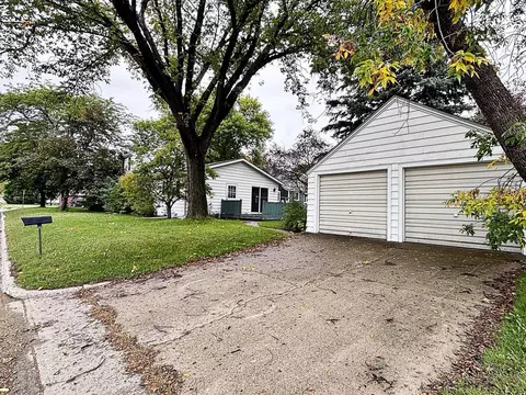 802 12th St N, Benson, MN 56215