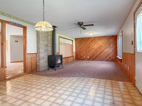 Living - 207 E Hollett St, Tracy, MN 56175 photo 7 of 7