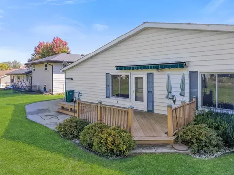 Exterior - 207 E Hollett St, Tracy, MN 56175 photo 3 of 6