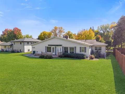 Exterior - 207 E Hollett St, Tracy, MN 56175 photo 5 of 6