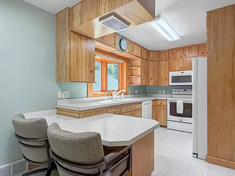 Kitchen - 207 E Hollett St, Tracy, MN 56175 photo 1 of 2