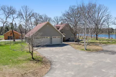 2163 White Pine Point Rd SW, Pine River, MN 56474