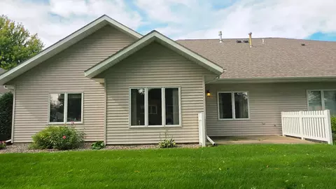 Exterior - 1106 Devito St #6, Marshall, MN 56258 photo 3 of 4