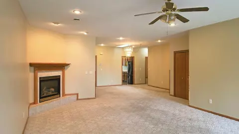 Living - 1106 Devito St #6, Marshall, MN 56258 photo 1 of 4