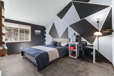 Bedroom - 3304 River Bluff Dr #75, Eagan, MN 55121 photo 1 of 6