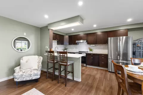 Kitchen - 3304 River Bluff Dr #75, Eagan, MN 55121 photo 1 of 4