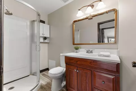 Bath - 3304 River Bluff Dr #75, Eagan, MN 55121 photo 1 of 2