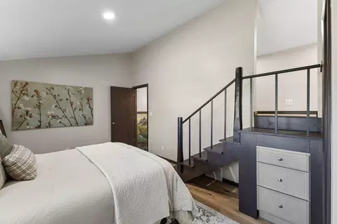 Bedroom - 3304 River Bluff Dr #75, Eagan, MN 55121 photo 6 of 6