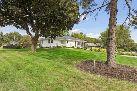 Exterior - 5724 Code Ave, Edina, MN 55436 photo 3 of 8