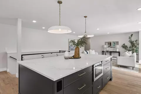 Kitchen - 5724 Code Ave, Edina, MN 55436 photo 5 of 7