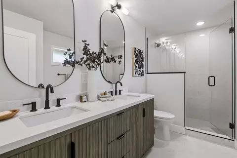 Bath - 5724 Code Ave, Edina, MN 55436 photo 1 of 8