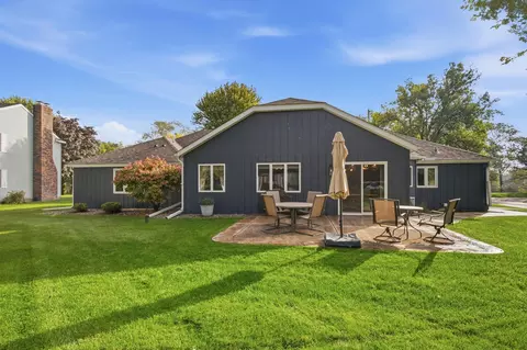 Exterior - 802 Aldon Dr, Saint Cloud, MN 56301 photo 6 of 8