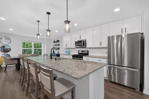 748 Midtown Ln #02, New Brighton, MN 55112