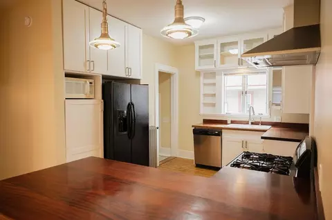 Kitchen - 405 6th St, Jackson, MN 56143 photo 3 of 5
