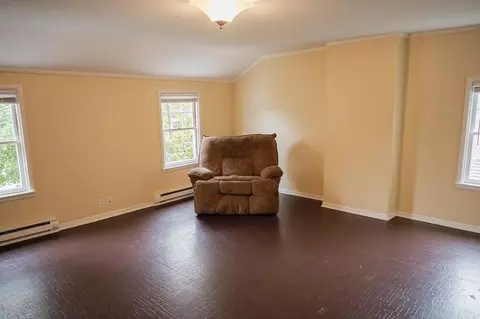 Living - 405 6th St, Jackson, MN 56143 photo 12 of 12
