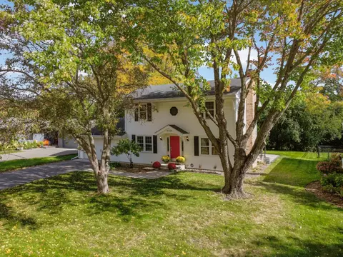 5505 Warden Ave, Edina, MN 55436
