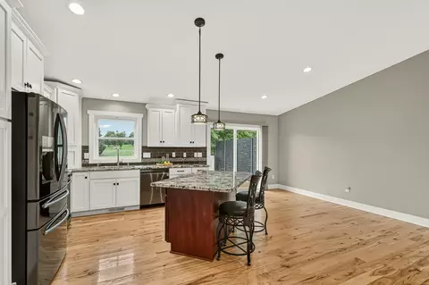 Kitchen - 4640 Ruby Ln NW, Rochester, MN 55901 photo 2 of 6