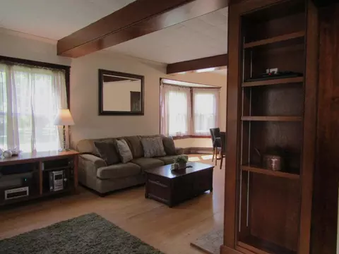 Living - 223 E Schlieman Ave, Appleton, MN 56208 photo 5 of 6