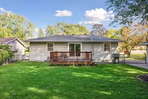 Exterior - 4333 Diamond Dr, Eagan, MN 55122 photo 5 of 6