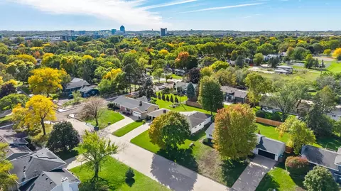 View/Area - 7132 Glouchester Ave, Edina, MN 55435 photo 1 of 3