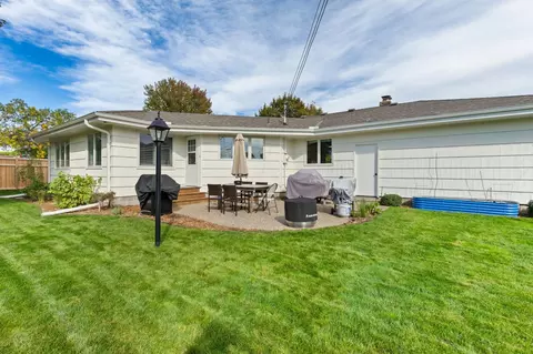 Exterior - 7132 Glouchester Ave, Edina, MN 55435 photo 3 of 6