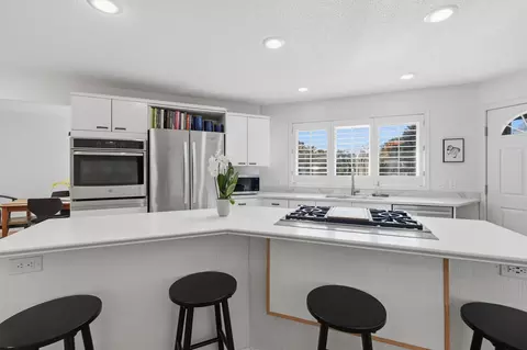 Kitchen - 7132 Glouchester Ave, Edina, MN 55435 photo 6 of 8
