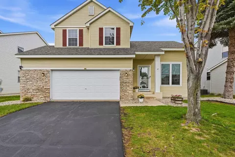 6621 Carlisle Curv, Shakopee, MN 55379