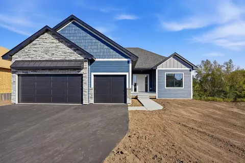 5311 176th St W, Lakeville, MN 55044