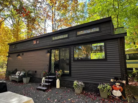 77 Pathfinder Village, Hinckley, MN 55037