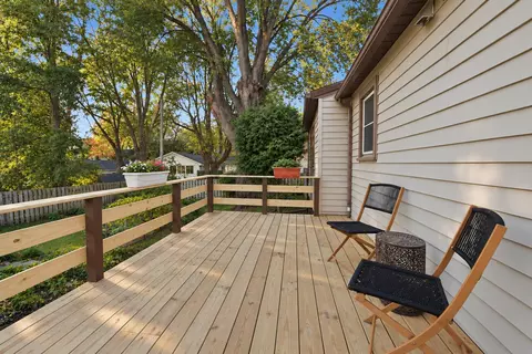 Exterior - 526 Becker Ave SE, Willmar, MN 56201 photo 3 of 7