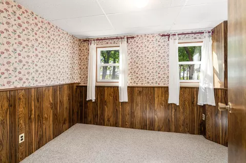 Bedroom - 5731 Sunburst Dr, Duluth, MN 55810 photo 6 of 6