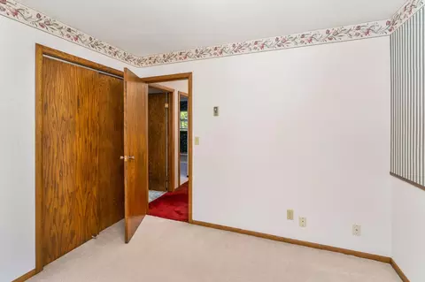 Bedroom - 5731 Sunburst Dr, Duluth, MN 55810 photo 3 of 6