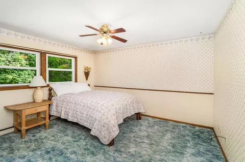 Bedroom - 5731 Sunburst Dr, Duluth, MN 55810 photo 4 of 6