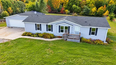 21049 Westwood Dr, Clitherall, MN 56524