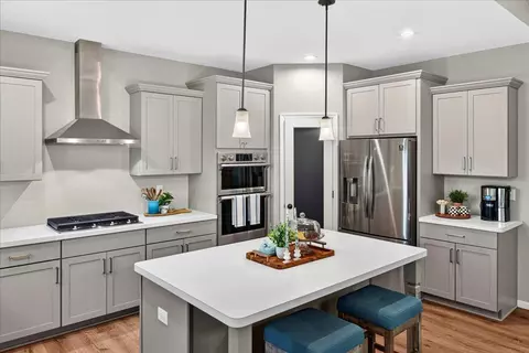 3129 Vale Cir SW, Prior Lake, MN 55372