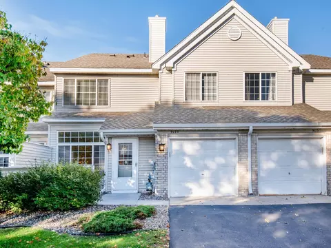9175 Troon Ct, Woodbury, MN 55125