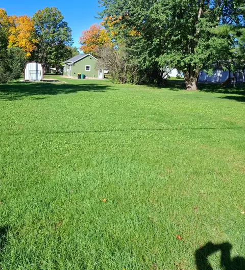 Exterior - 625 N Section Ave, Spring Valley, MN 55975 photo 3 of 7