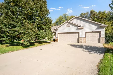 1008 4th Ave NE, Byron, MN 55920