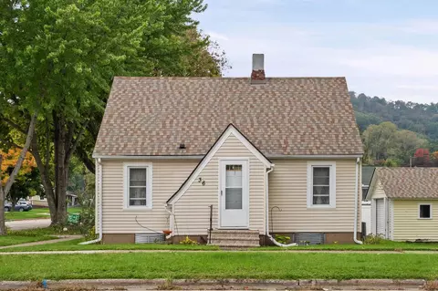 36 S Elm St, La Crescent, MN 55947