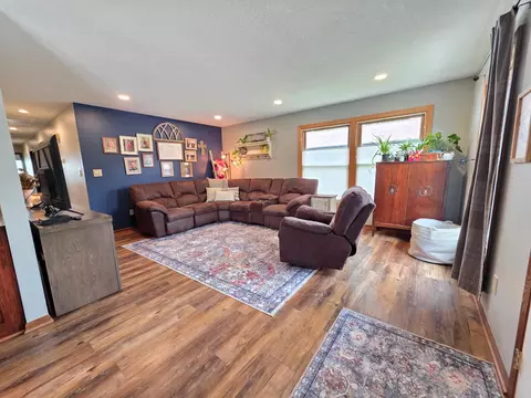 Living - 330 9th St NW, Plainview, MN 55964 photo 1 of 5